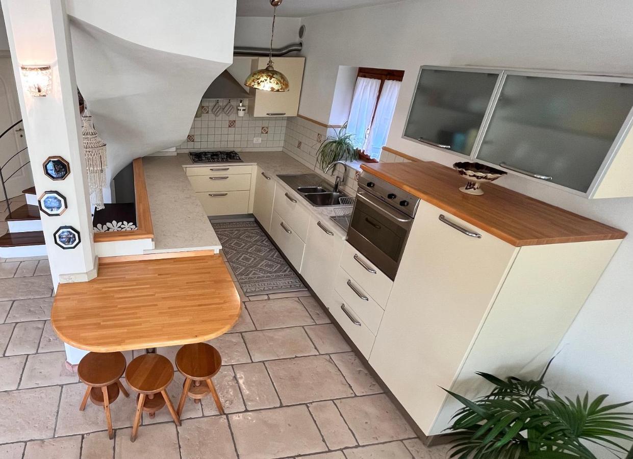 Casa Nicosandi Malcesine Luaran gambar